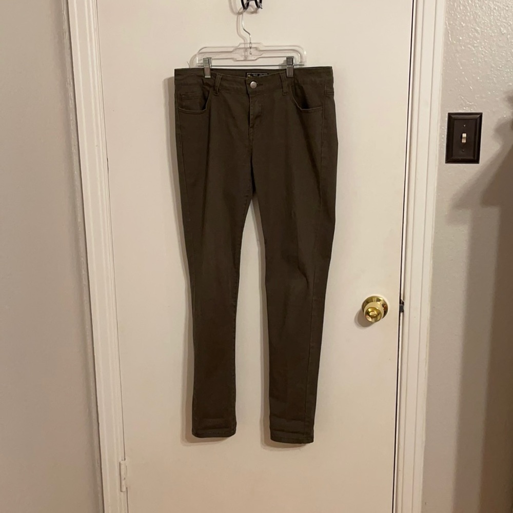 Skinny jeans